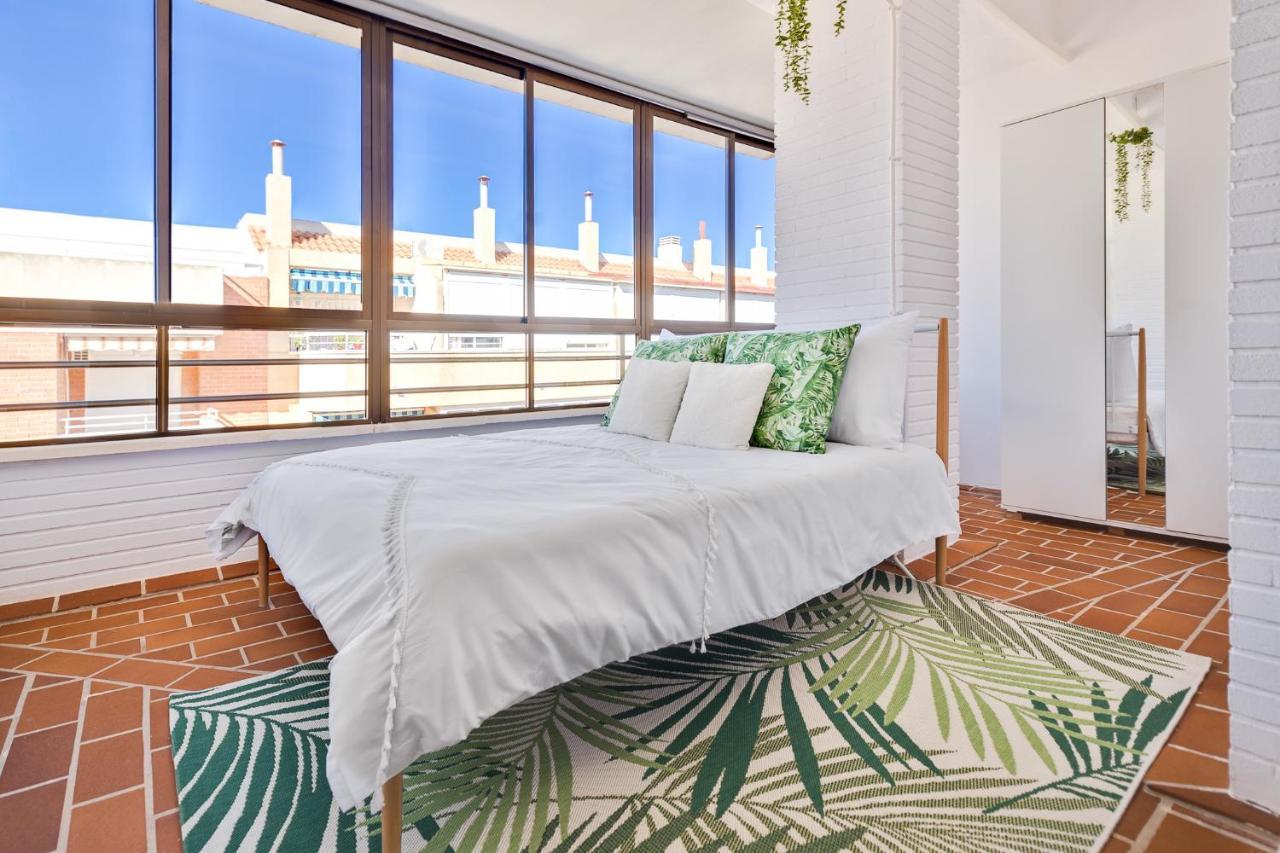 Apartamento La Fiesta, 250 M To The Sea Plus Swimming Pool 또레비에하 외부 사진